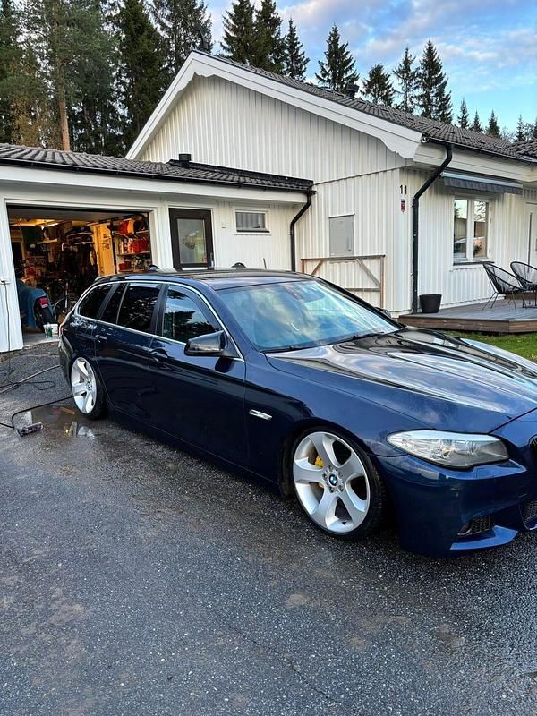 Begagnad BMW 520 184 HK (135 kW) 2011