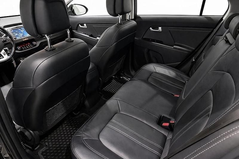 Begagnad Kia Sportage 135 HK (99 kW) 2014 Svart SUV