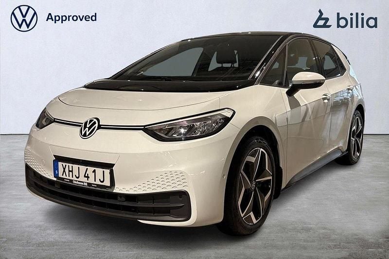 Vit Begagnad 2022 VW ID.3 Pro Performance Halvkombi | 244 900 kr (Marknadspris) - Bild 1/3