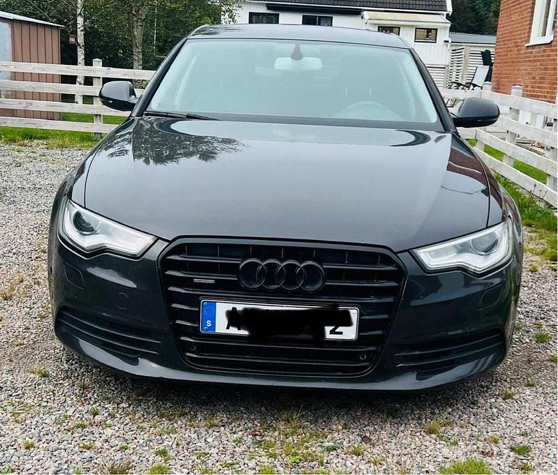Grå Begagnad 2012 Audi A6 Proline Sedan | 120 000 kr (Bra pris) - Bild 1/4