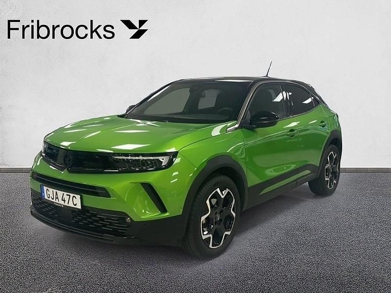Grön Begagnad 2023 Opel Mokka Ultimate SUV | 249 900 kr (Marknadspris) - Bild 1/4