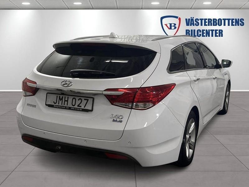 Begagnad Hyundai i40 136 HK (100 kW) 2014 Vit Kombi