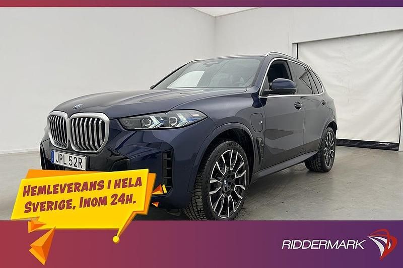 Blå Begagnad 2024 BMW X5 M Sport SUV | 848 900 kr (Superpris) - Bild 1/3