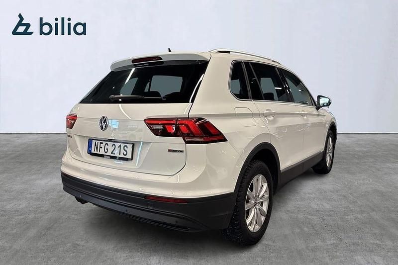Begagnad VW Tiguan 192 HK (141 kW) 2019 Vit SUV