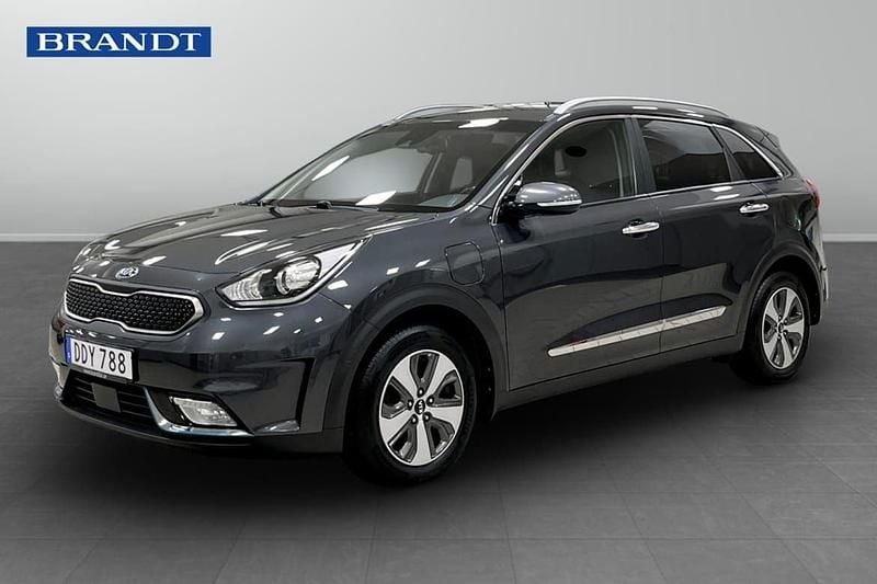 Grå Begagnad 2018 Kia Niro Advance SUV | 169 900 kr (Bra pris) - Bild 1/4
