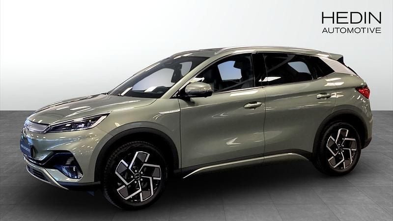 Svart Begagnad 2023 BYD Atto 3 Comfort SUV | 299 700 kr (Marknadspris) - Bild 1/4