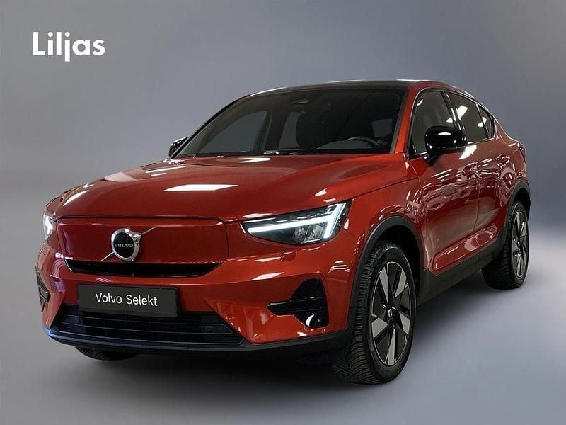 Röd Begagnad 2024 Volvo EC40 Core SUV | 399 000 kr (Marknadspris) - Bild 1/3