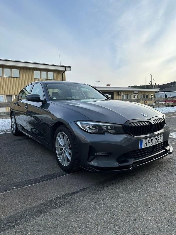 Begagnad BMW 330 292 HK (214 kW) 2020 Sedan