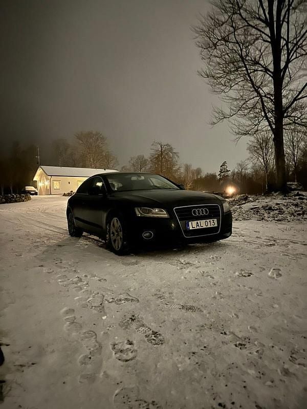 Begagnad 2011 Audi A5 Sportback Halvkombi | 80 000 kr (Marknadspris) - Bild 1/4