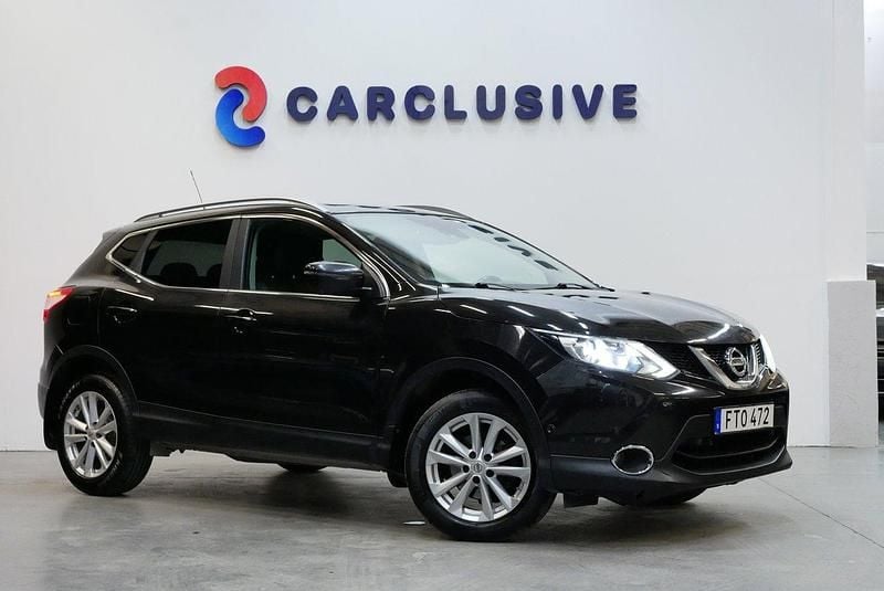 Svart Begagnad 2015 Nissan Qashqai 360º SUV | 89 900 kr (Bra pris) - Bild 1/4