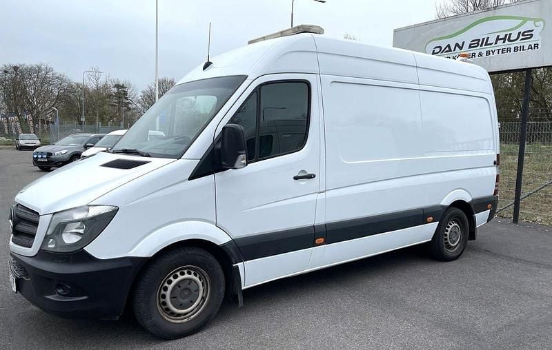Vit Begagnad 2015 Mercedes Sprinter Van | 139 900 kr (Marknadspris) - Bild 1/4
