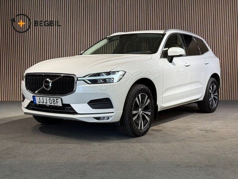 Vit Begagnad 2020 Volvo XC60 SUV | 321 900 kr (Bra pris) - Bild 1/4