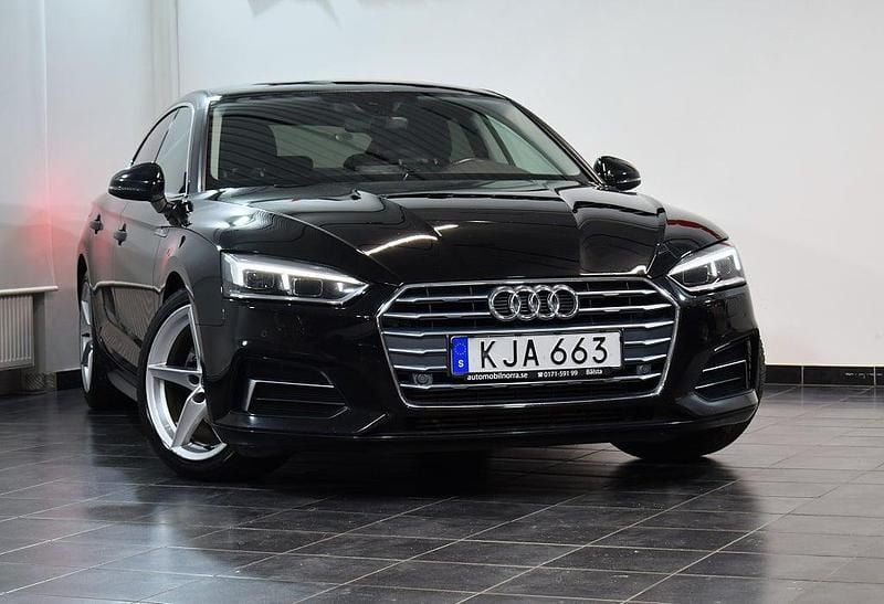 Begagnad Audi A5 Sportback Proline 190 HK (139 kW) 2017 Svart Halvkombi