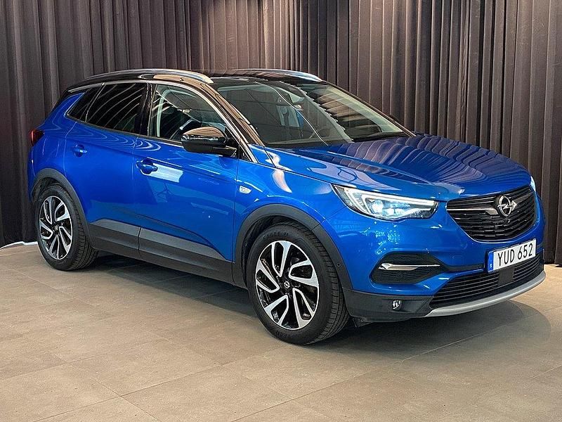 Blå Begagnad 2017 Opel Grandland X Dynamic SUV | 189 500 kr (Dyr) - Bild 1/4