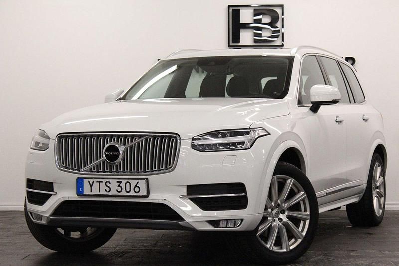 Vit Begagnad 2018 Volvo XC90 Inscription SUV | 349 900 kr (Marknadspris) - Bild 1/4