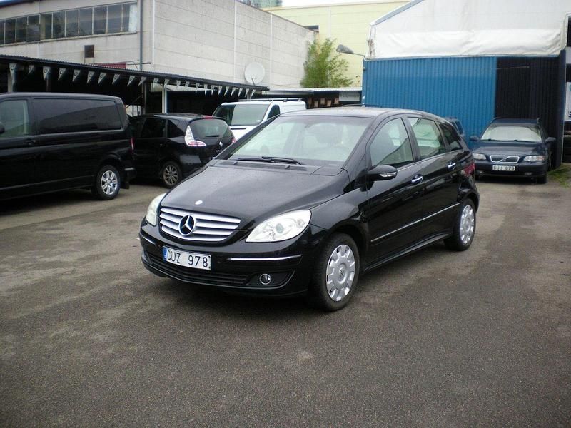 Svart Begagnad 2007 Mercedes B200 Exclusive Minibuss | 17 000 kr (Bra pris) - Bild 1/4