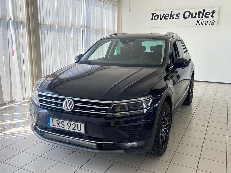 Svart Begagnad 2019 VW Tiguan GT SUV | 229 900 kr (Bra pris) - Bild 1/4