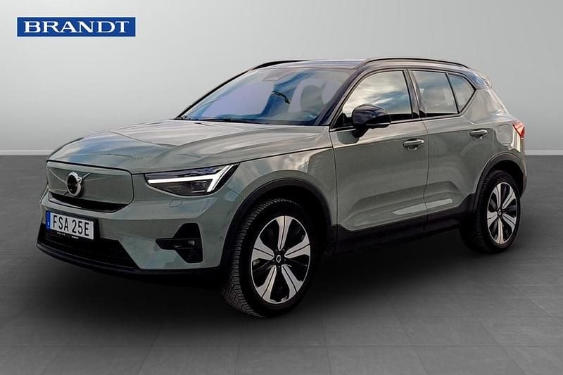 Grön Begagnad 2023 Volvo XC40 Single Motor SUV | 369 900 kr (Dyr) - Bild 1/4