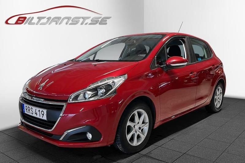 Begagnad Peugeot 208 Active 83 HK (61 kW) 2017 Röd Halvkombi