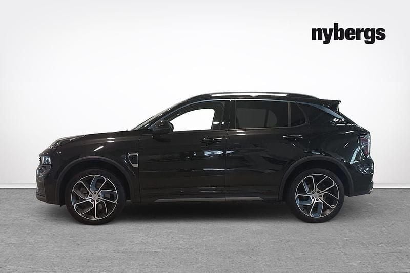 Svart Begagnad 2022 Lynk & Co 01 SUV | 309 000 kr (Lite dyr) - Bild 1/4
