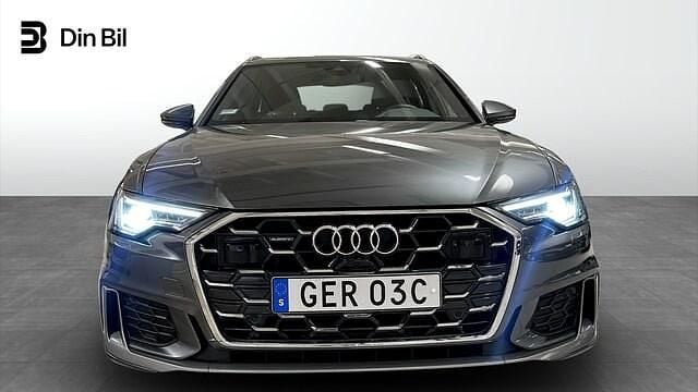 Begagnad Audi A6 S-Line 204 HK (150 kW) 2024 Daytonagrå pärleffekt Kombi