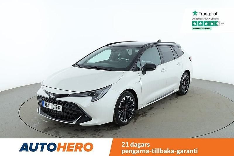 Vit Begagnad 2020 Toyota Corolla Sport Kombi | 260 000 kr (Marknadspris) - Bild 1/4