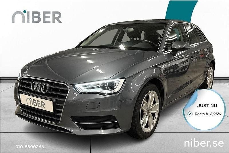 Grå Begagnad 2013 Audi A3 Sportback Proline Halvkombi | 99 900 kr (Marknadspris) - Bild 1/4