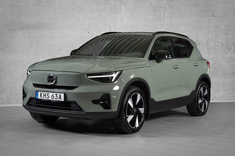 Grön Begagnad 2025 Volvo EX40 Plus SUV | 499 000 kr (Bra pris) - Bild 1/4