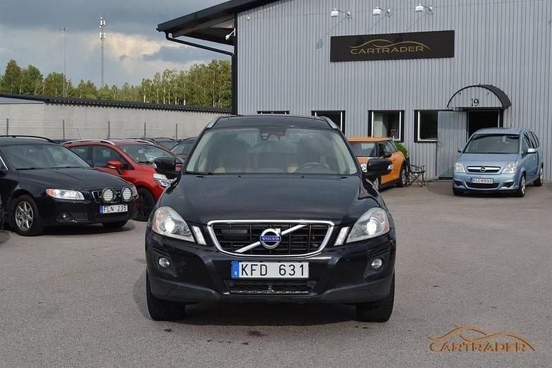 Begagnad Volvo XC60 Summum 206 HK (151 kW) 2010 Svart SUV