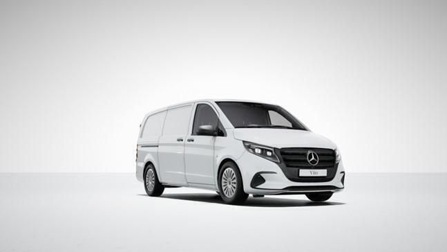Vit Ny 2024 Mercedes Vito Minibuss | 445 200 kr - Bild 1/4