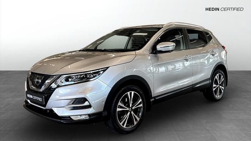 Svart Begagnad 2017 Nissan Qashqai Tekna SUV | 189 900 kr (Lite dyr) - Bild 1/4