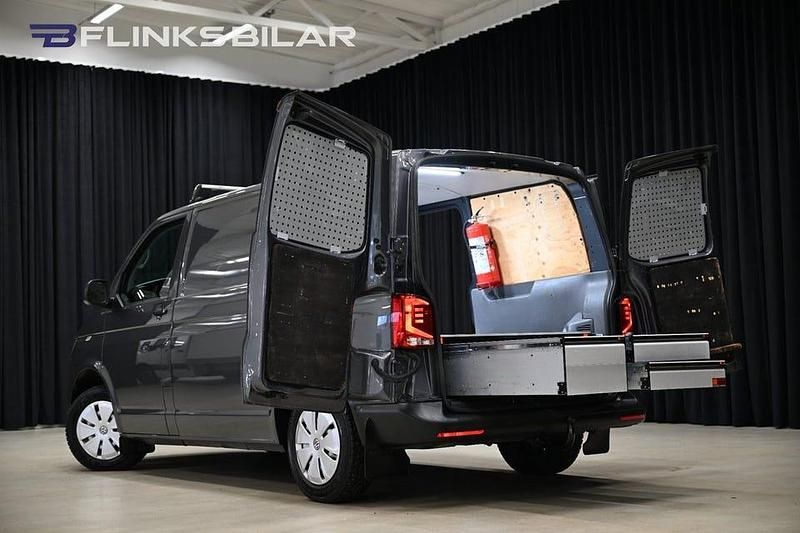 Begagnad VW T6.1 150 HK (110 kW) 2022 Grå Van