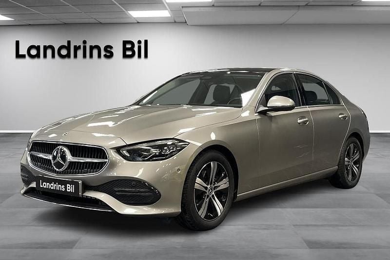 Silver Begagnad 2022 Mercedes C200 Avantgarde Sedan | 359 000 kr (Bra pris) - Bild 1/4