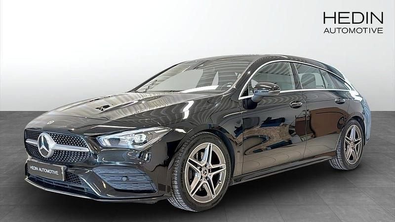 Begagnad Mercedes CLA200 Shooting Brake AMG line 163 HK (119 kW) 2021 Svart Kombi