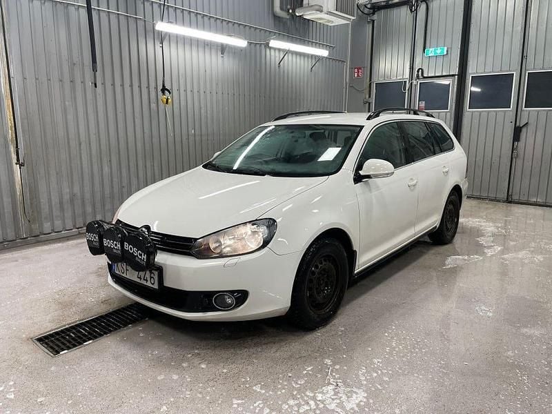 Begagnad 2011 VW Golf VI Kombi | 23 900 kr (Bra pris) - Bild 1/4