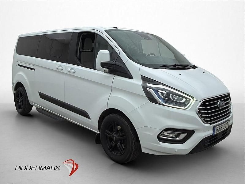Begagnad Ford Tourneo 131 HK (96 kW) 2019 Vit Minibuss