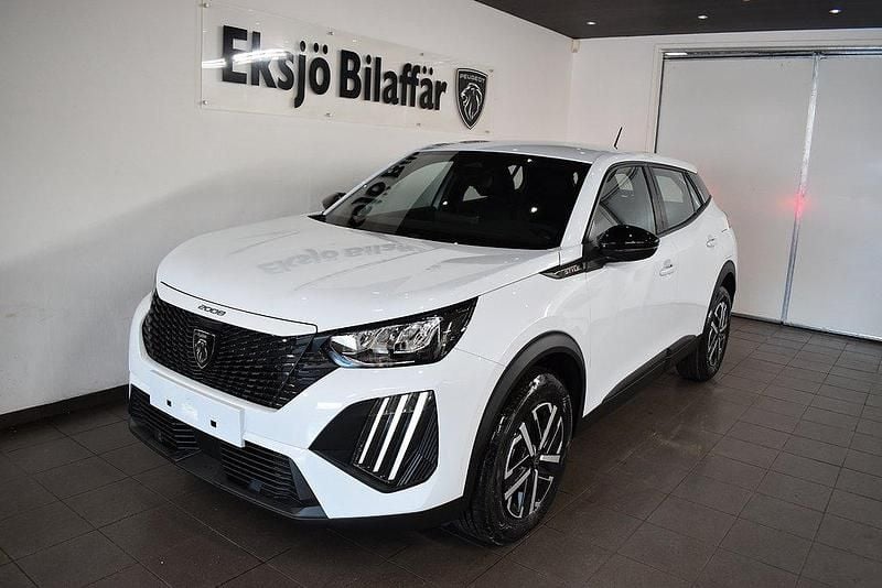 Vit (vit okenitemetallic) Ny 2025 Peugeot 2008 Style SUV | 289 900 kr (Marknadspris) - Bild 1/4