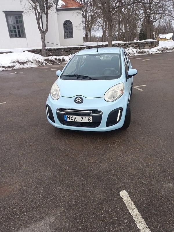 Begagnad Citroën C1 68 HK (50 kW) 2012 Halvkombi