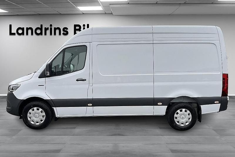 Ny Mercedes E-Sprinter 110 kW (150 HK) 2025 Van