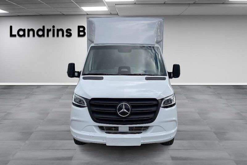 Ny Mercedes E-Sprinter 150 kW (204 HK) 2025 Vit (arktisk vit) Van
