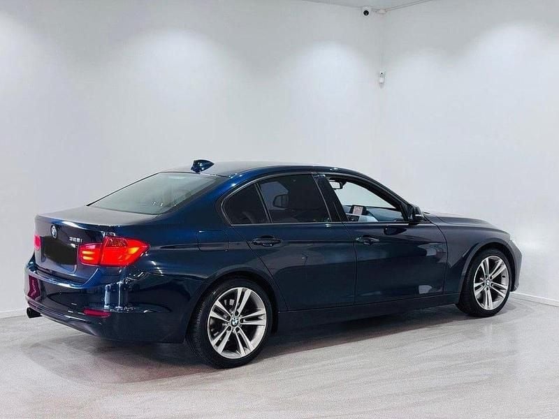 Begagnad 2013 BMW 328 Sport Line Sedan | 155 000 kr (Marknadspris) - Bild 1/4