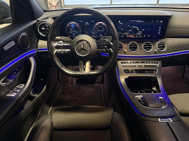 Begagnad Mercedes E300 AMG 306 HK (225 kW) 2021 Graphite grey metallic Kombi