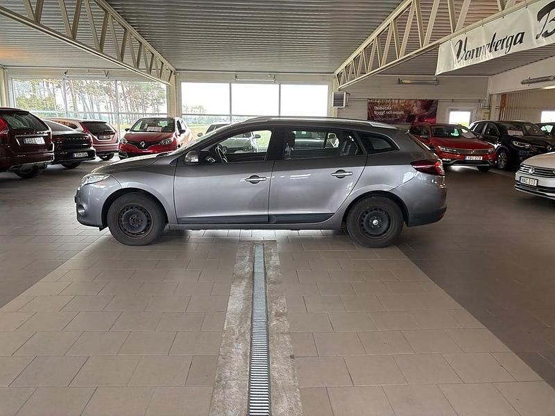 Begagnad Renault Mégane GrandTour 110 HK (80 kW) 2011 Grå Kombi
