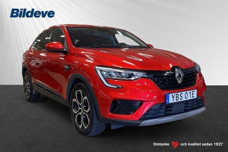 Röd Begagnad 2022 Renault Arkana Intens SUV | 229 900 kr (Marknadspris) - Bild 1/4