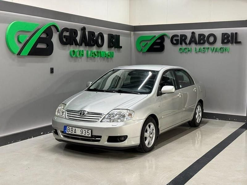 Silver Begagnad 2006 Toyota Corolla Sedan | 49 900 kr (Marknadspris) - Bild 1/4