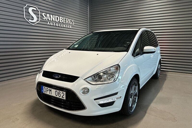 Vit Begagnad 2013 Ford S-MAX Business Edition Minibuss | 139 500 kr (Lite dyr) - Bild 1/4