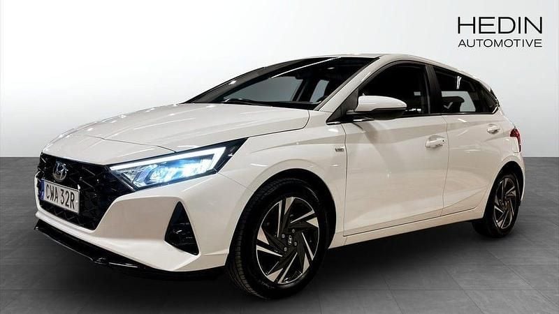 Begagnad Hyundai i20 120 HK (88 kW) 2023 Vit Halvkombi