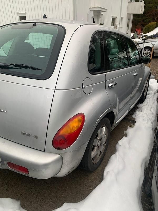 Begagnad Chrysler PT Cruiser 121 HK (88 kW) 2004 Halvkombi