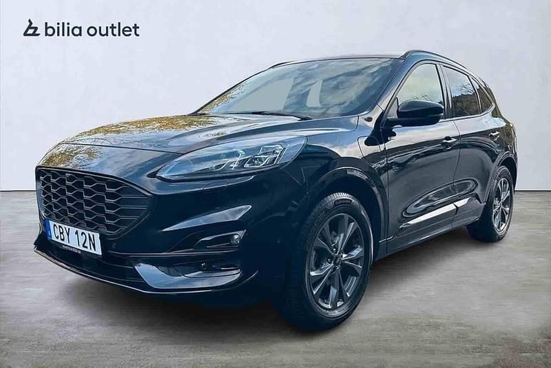 Svart Begagnad 2022 Ford Kuga SUV | 199 900 kr - Bild 1/1