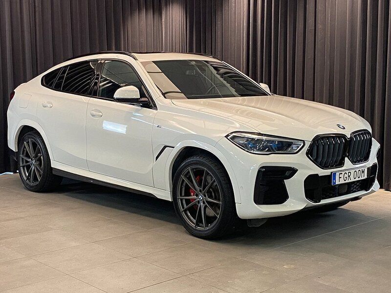 Vit Begagnad 2022 BMW X6 M Sport SUV | 699 000 kr - Bild 1/4